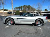 Used 2004 Dodge Viper SRT-10 image 2