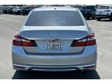 Used 2017 Honda Accord EX image 4