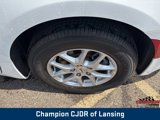 Used 2025 Chrysler Pacifica Select image 6