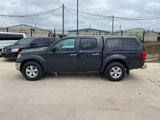 Used 2010 Nissan Frontier SE image 3
