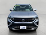 New 2024 Volkswagen Taos SE image 2