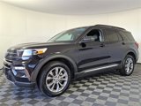 Used 2022 Ford Explorer XLT w/ Equipment Group 202A image 3