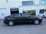 Used 2013 Ford Fusion SE image 2