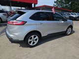 Used 2019 Ford Edge SE w/ Cargo Accessory Package image 4