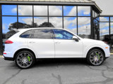 Used 2017 Porsche Cayenne S Platinum image 4