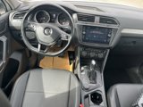 Used 2018 Volkswagen Tiguan SE w/ Panoramic Sunroof Package image 2