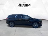 Used 2022 Chevrolet Traverse LT image 2