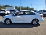 Used 2022 Toyota Corolla LE image 5
