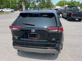 Used 2022 Toyota RAV4 SE image 4