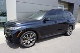 Used 2021 BMW X7 M50i image 3