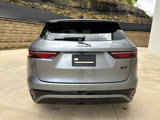 New 2026 Jaguar F-PACE R-Dynamic S image 4