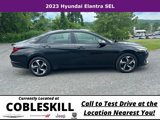 Used 2023 Hyundai Elantra SEL w/ Convenience Package image 3