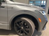 Used 2022 Volkswagen Tiguan SEL R-Line image 4