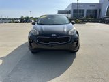 Used 2017 Kia Sportage LX image 2
