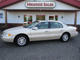 Used 2002 Lincoln Continental image 3