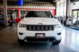 Used 2018 Jeep Grand Cherokee Limited image 2
