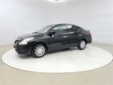 Used 2018 Nissan Versa SV image 3