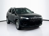 Used 2021 Jeep Cherokee Latitude Lux image 3