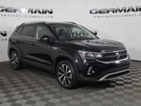 Used 2022 Volkswagen Taos SE image 3