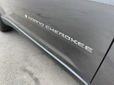 Used 2022 Jeep Grand Cherokee Limited image 2