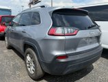 Used 2019 Jeep Cherokee Latitude w/ Popular Appearance Group image 2
