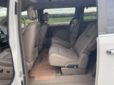 Used 2013 Chrysler Town & Country Touring-L w/ Driver Convenience Group image 6