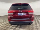 Used 2021 Jeep Grand Cherokee Laredo X image 2