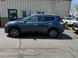 Used 2016 Nissan Rogue SL w/ SL Premium Package image 3