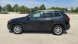 Used 2015 Jeep Cherokee Latitude w/ Cold Weather Group image 5