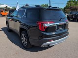 Used 2023 GMC Acadia SLE w/ Driver Convenience Package image 3