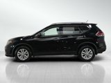 Used 2015 Nissan Rogue SV image 2