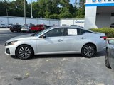 Used 2024 Nissan Altima 2.5 SV image 3