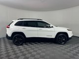 Used 2016 Jeep Cherokee Latitude w/ Comfort/Convenience Group image 5