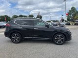Used 2020 Nissan Rogue SL image 4