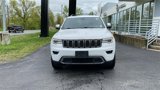 Used 2020 Jeep Grand Cherokee Limited w/ Luxury Group II image 2