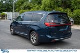 Used 2022 Chrysler Pacifica Limited image 4