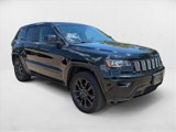 Used 2018 Jeep Grand Cherokee Altitude image 3
