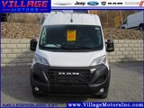 Used 2024 RAM ProMaster 2500 w/ Convenience Group image 2