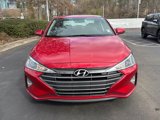 Used 2020 Hyundai Elantra SEL image 2