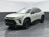 Used 2025 Chevrolet Trax ACTIV w/ Driver Confidence Package image 4