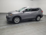 Used 2017 Nissan Rogue SV image 2
