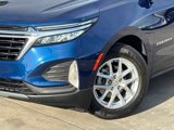 Used 2022 Chevrolet Equinox LT image 3