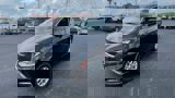Used 2023 Chrysler Pacifica Touring-L image 5