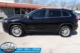 Used 2019 Jeep Cherokee Latitude w/ Popular Appearance Group image 2