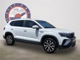 Used 2023 Volkswagen Taos SE image 2