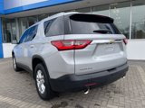 Used 2018 Chevrolet Traverse LT image 3