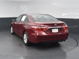 Used 2017 Toyota Camry image 2