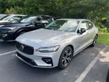 Used 2024 Volvo S60 B5 Core image 2
