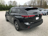 Used 2022 Toyota Highlander XLE image 6
