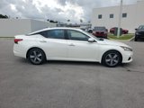 Used 2019 Nissan Altima 2.5 SV image 4